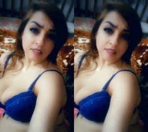 Horny Nri Paki Girl Showing Her Ass And Pussy