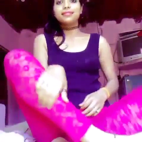 Sexy Cute Village girl nude show