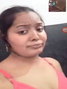 Desi Bhabhi Showing Lover On Video Call Part 1