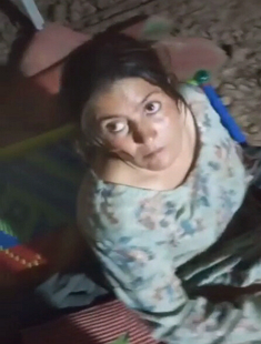 Huge ass village cheater bhabhi fucked in doggystyle