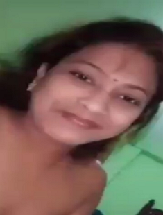 Desi Bhabhi Riding And Moaning Loudly