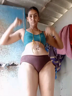 Sexy Village Telugu Wife Showing Boobs And Pussy