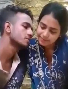 Beautiful Gf Boobs Sucking And Bj To Lover Outdoor