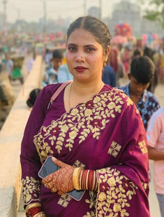 Horny Cheater Bhabi Showing Boobs Pussy Part 3