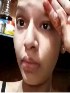 Sexy Slim Girlfriend On Camera