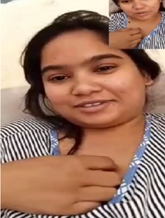 Beautiful Horny Chubby Wife Fingering