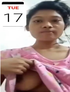 Slim GF Showing Boobs To BF