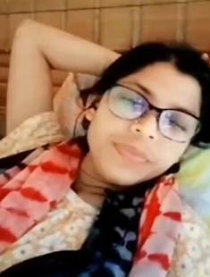 Cute Village Bhabhi Showing Boobs