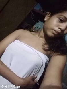 Desi Village Girl Nude Show