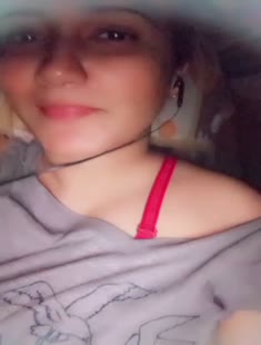 Horny Young Gf Showing Full Nude On Video Call