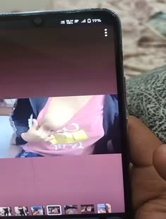 Beautiful Sexy Babe Showing