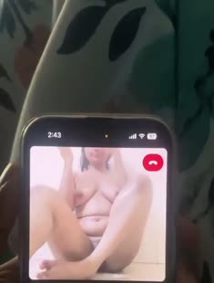 Horny Sexy Girl SHowing Full Nude On Video Call