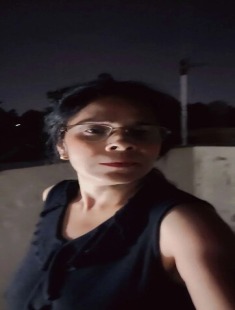 Indian Mature Bhabhi Fingering And Boobs Show